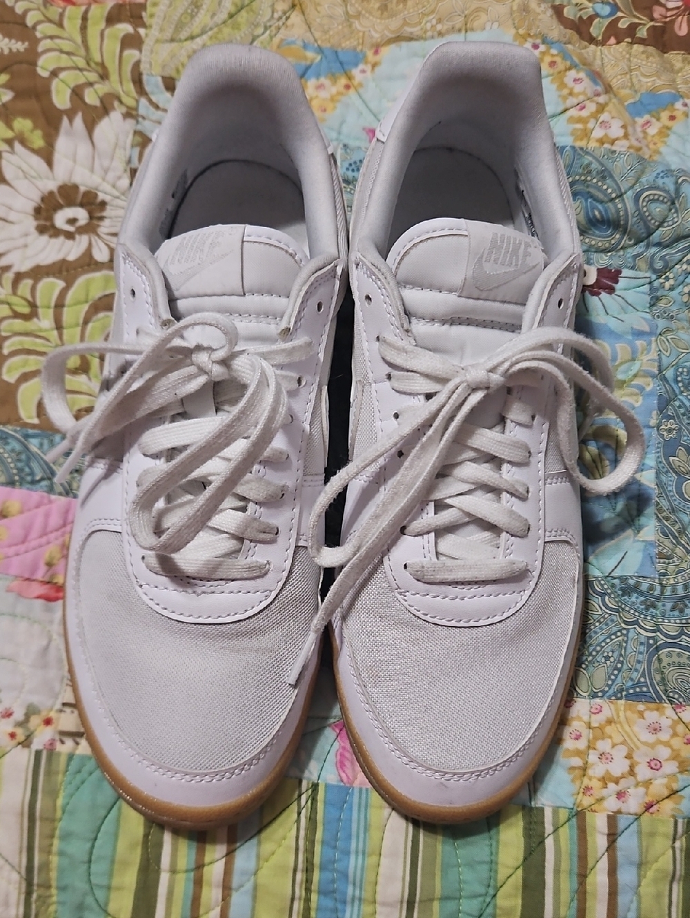 Nike White Low-Top Sneakers‎ with Gum Outsole